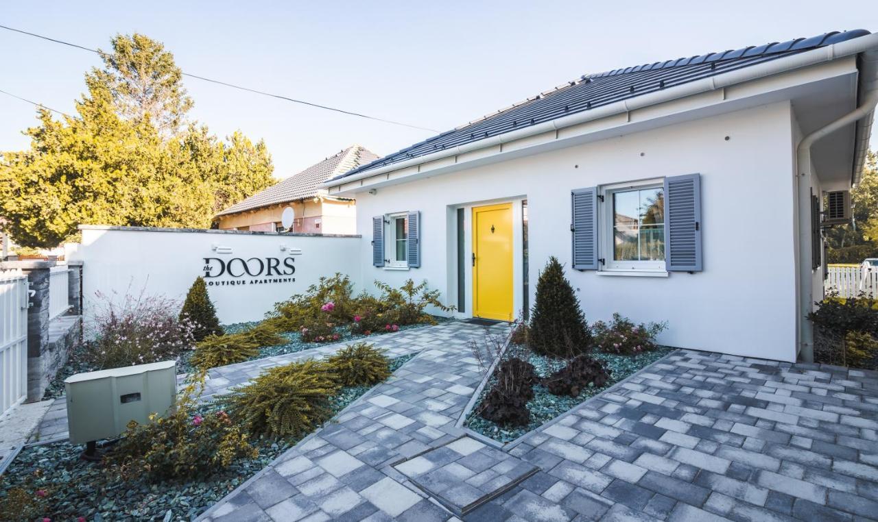 The Doors Boutique Apartments Mosonmagyarovar Ngoại thất bức ảnh